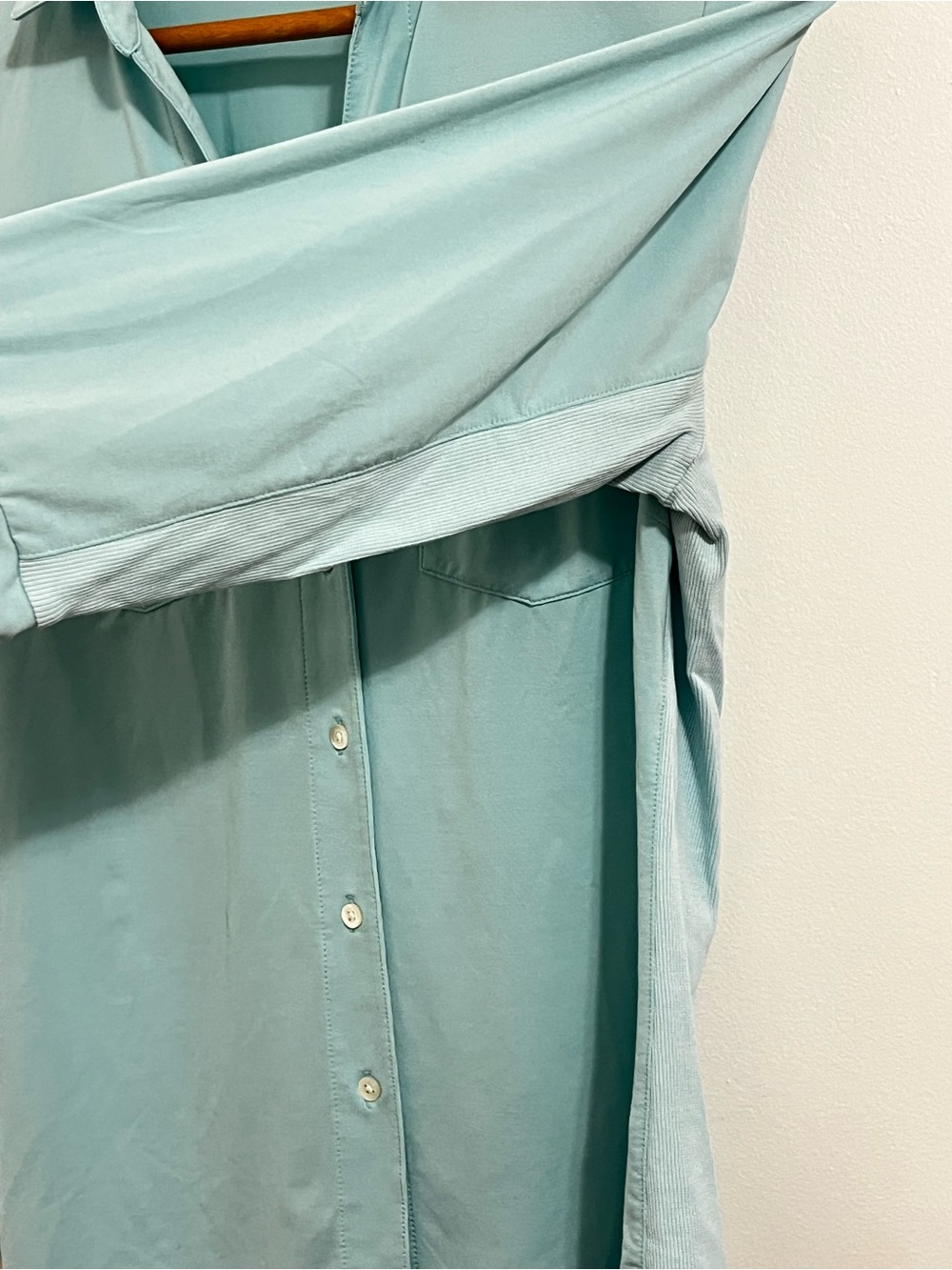 J. McLaughlin Catalina Cloth Blouse Large Aqua Blue Button Stretch 3/4 Sleeve - Picture 5 of 8